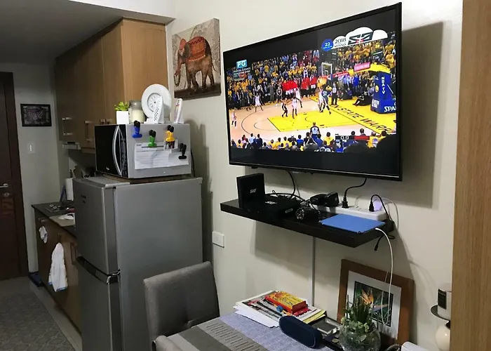 Q W/ Great View Апартаменты Манила