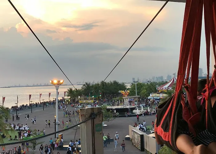 Q W/ Great View Апартаменты Манила